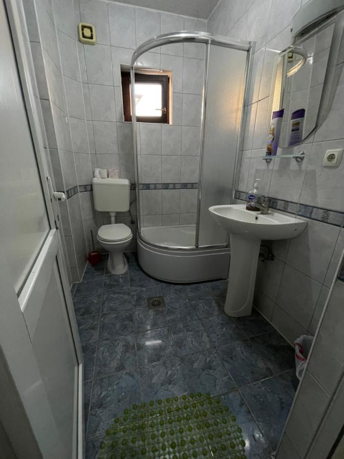 Ela Hostel Prizren Dış mekan fotoğraf
